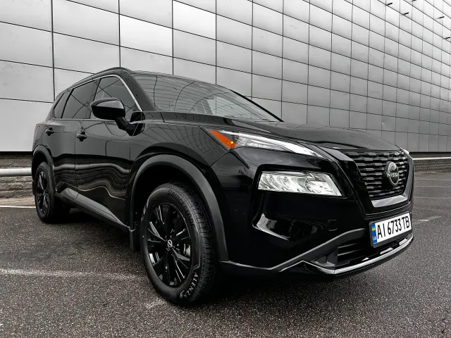Nissan Rogue - фото 1