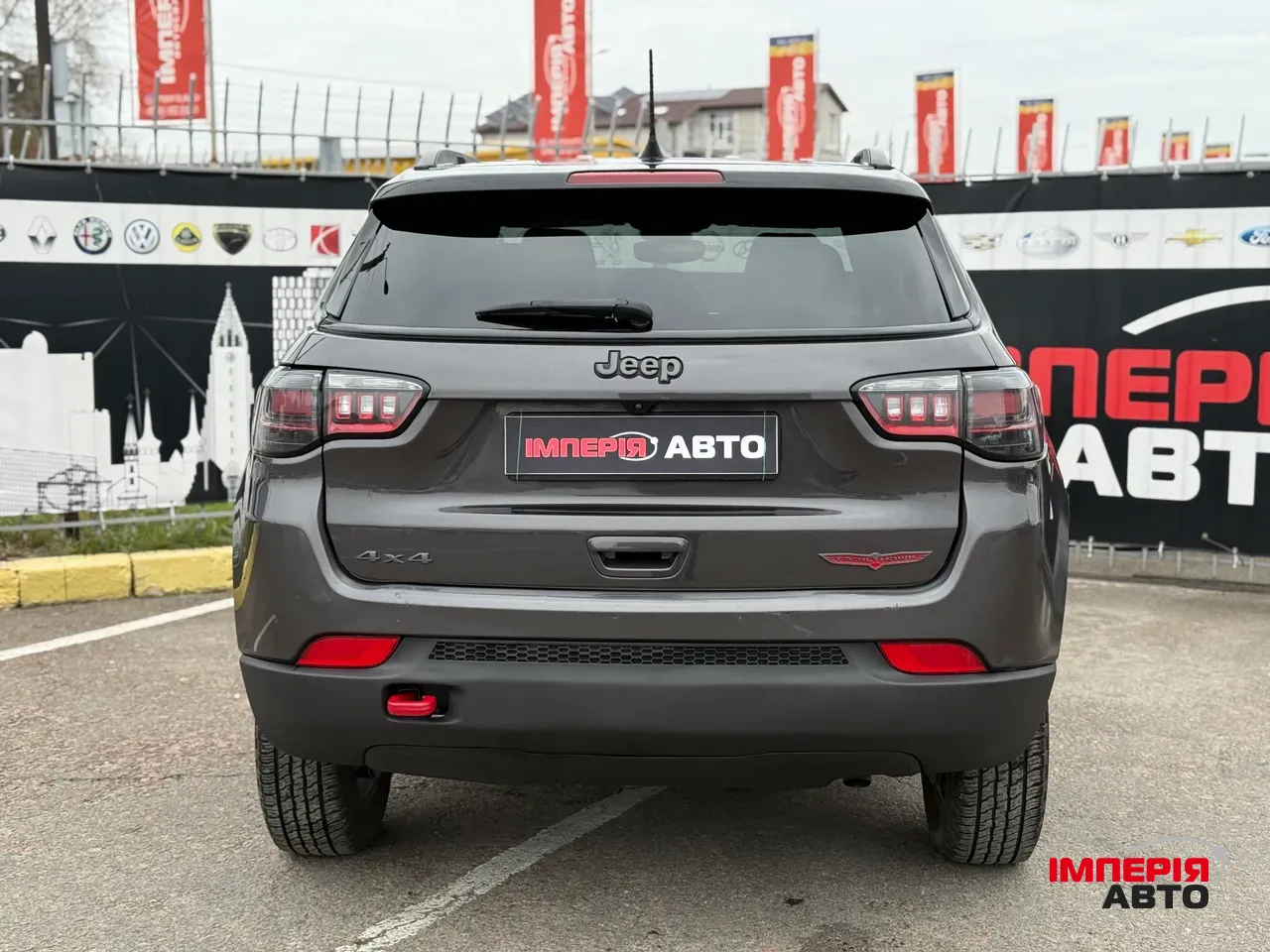 Jeep Compass - фото 3