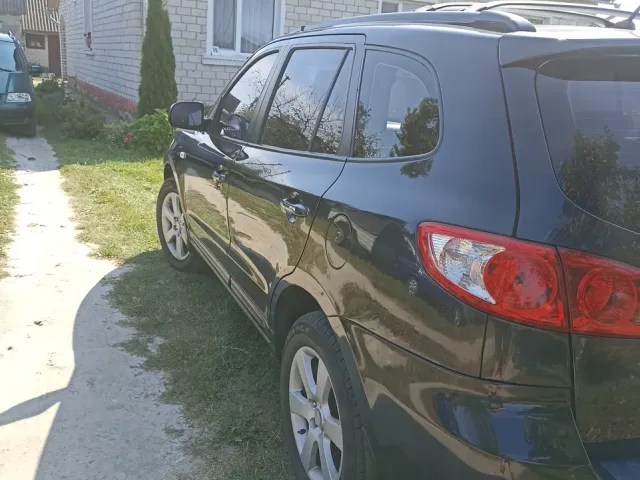 Hyundai Santa Fe - фото 3