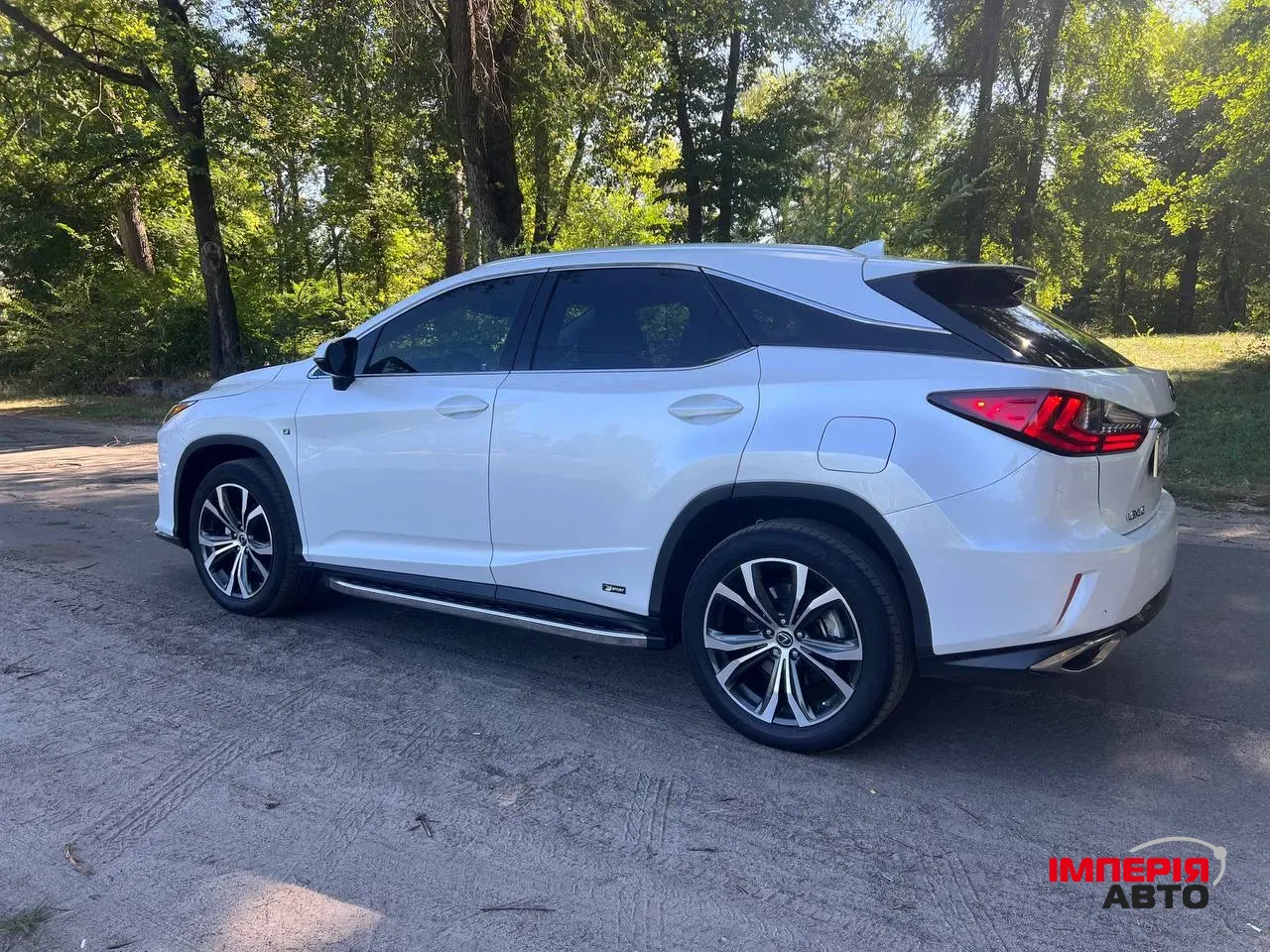 Lexus RX - фото 5