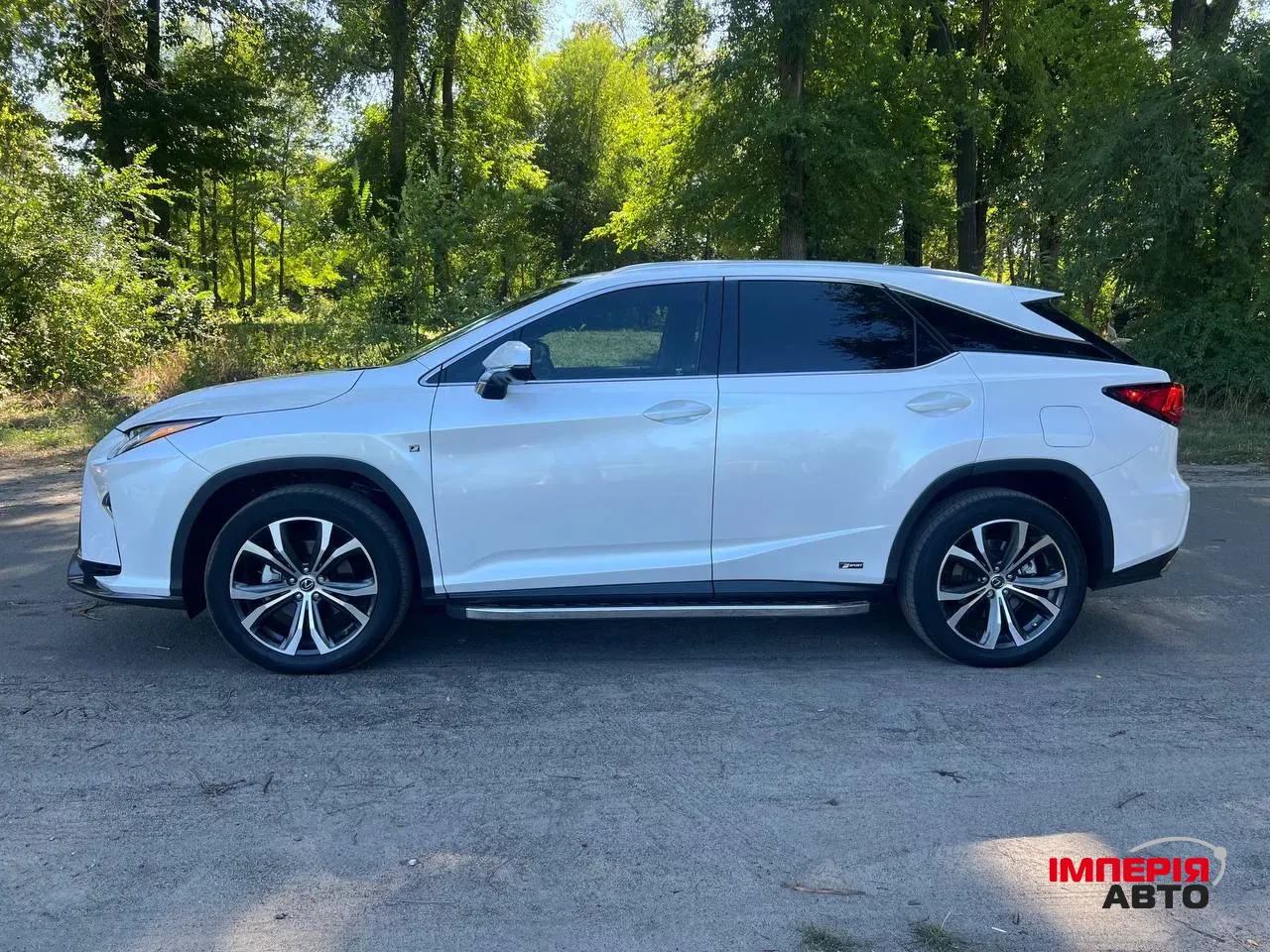 Lexus RX - фото 4