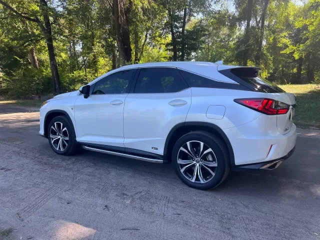 Lexus RX - фото 5
