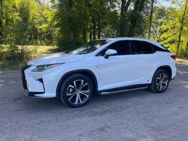Lexus RX - фото 3