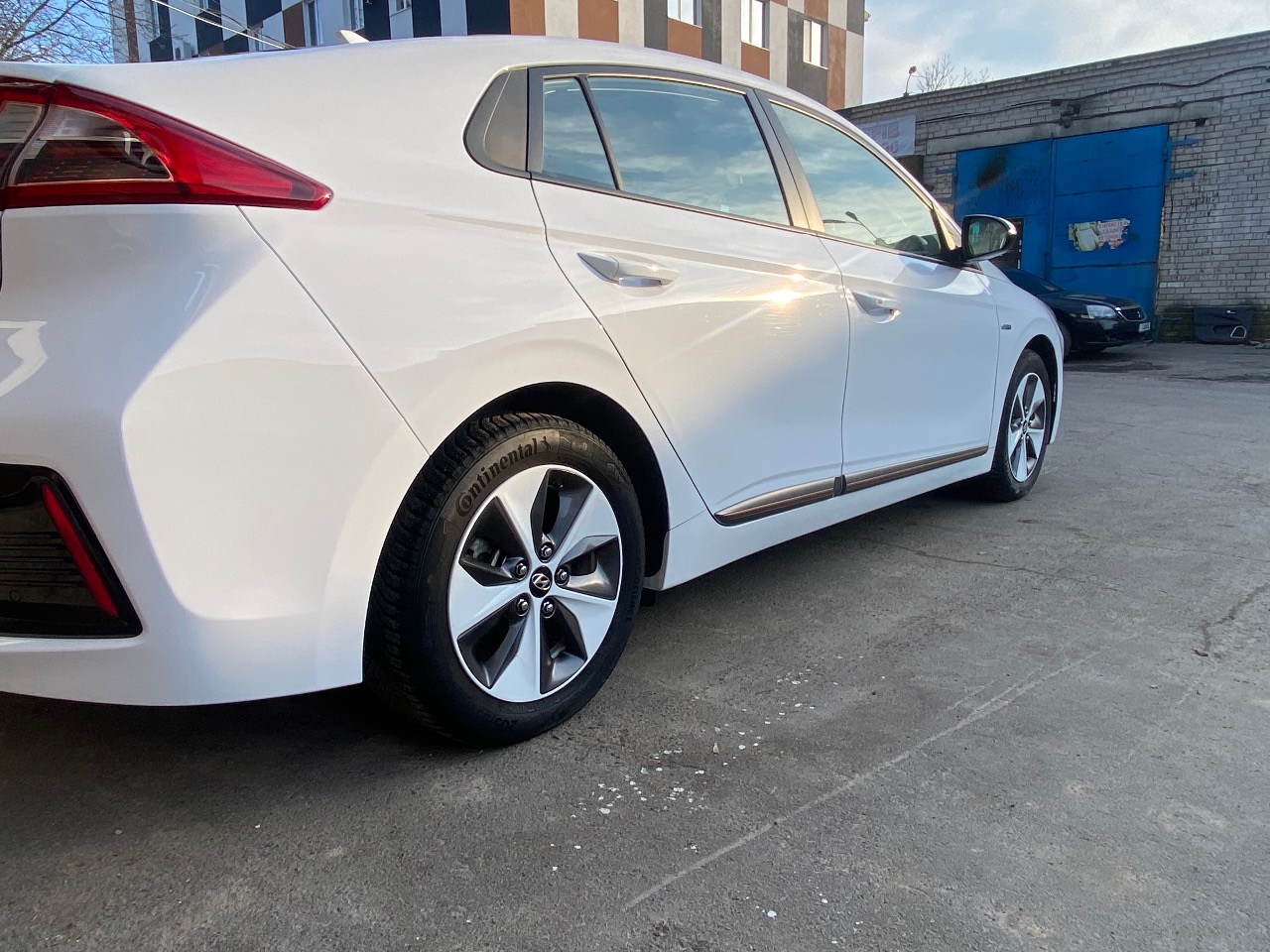 Hyundai IONIQ - зображення 4