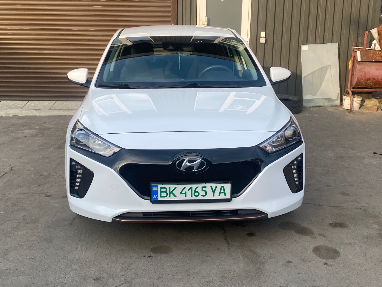 Hyundai IONIQ - зображення 1