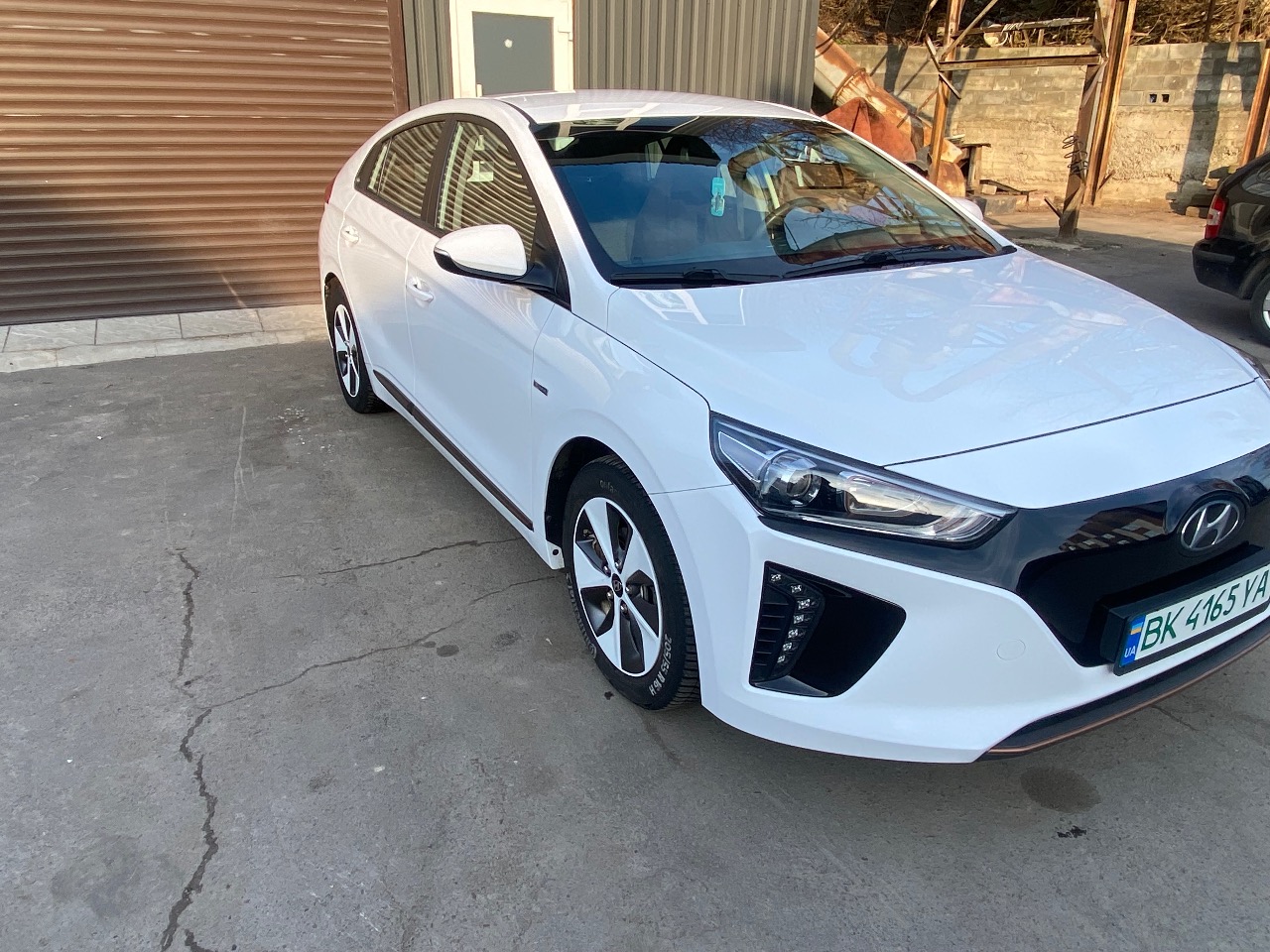 Hyundai IONIQ - зображення 5
