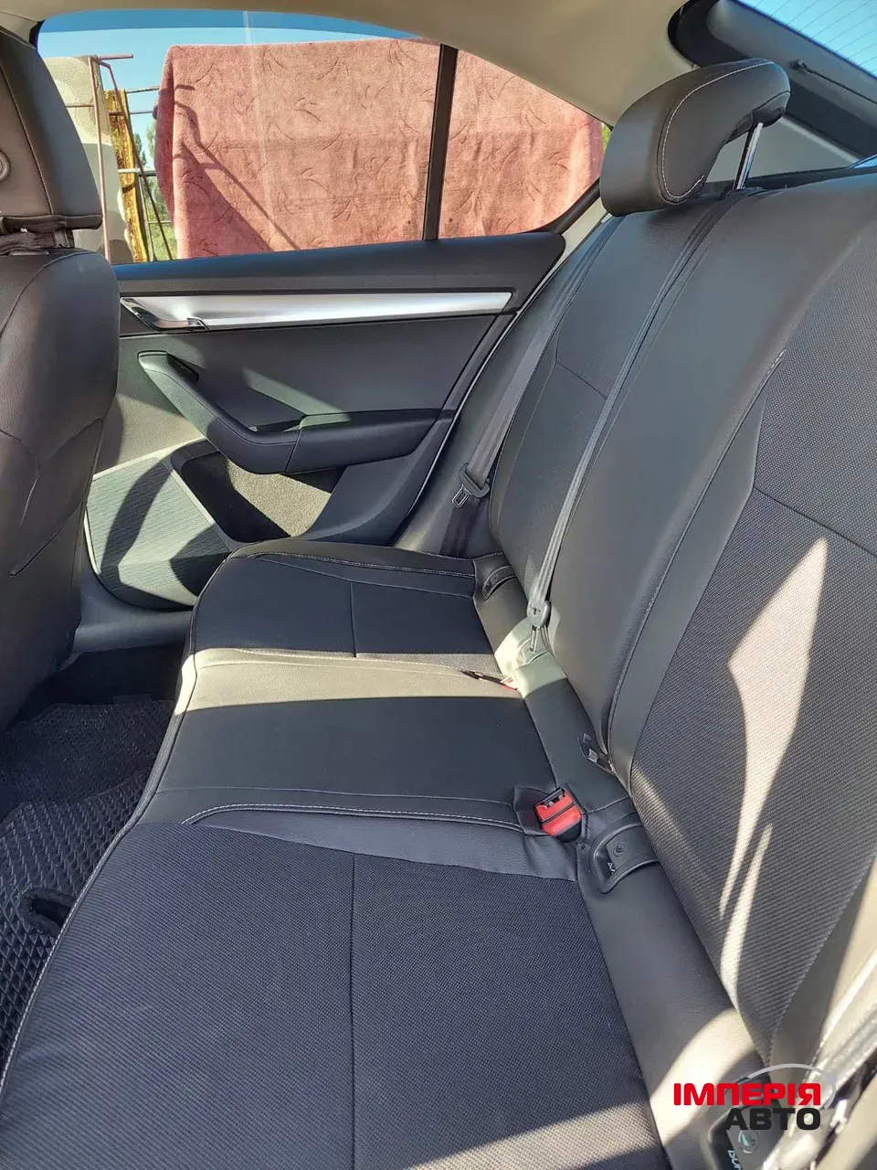 Skoda Octavia - фото 12