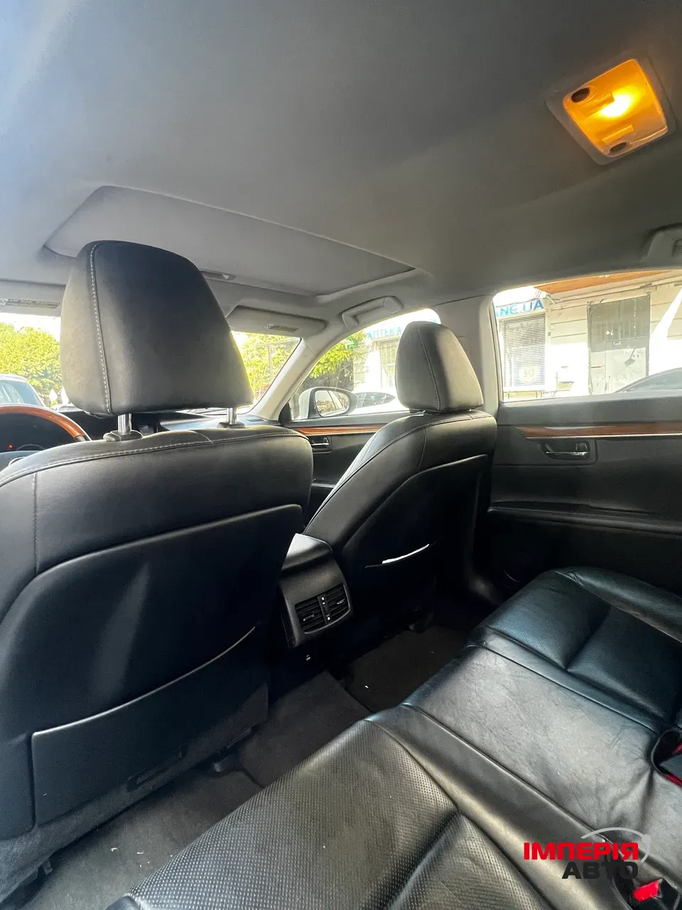 Lexus ES - фото 9