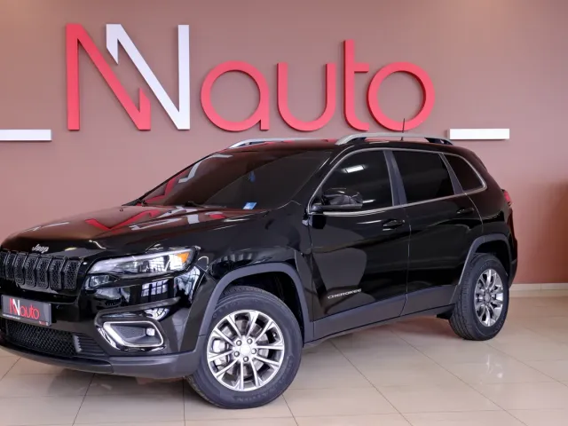 Jeep Cherokee - фото 1