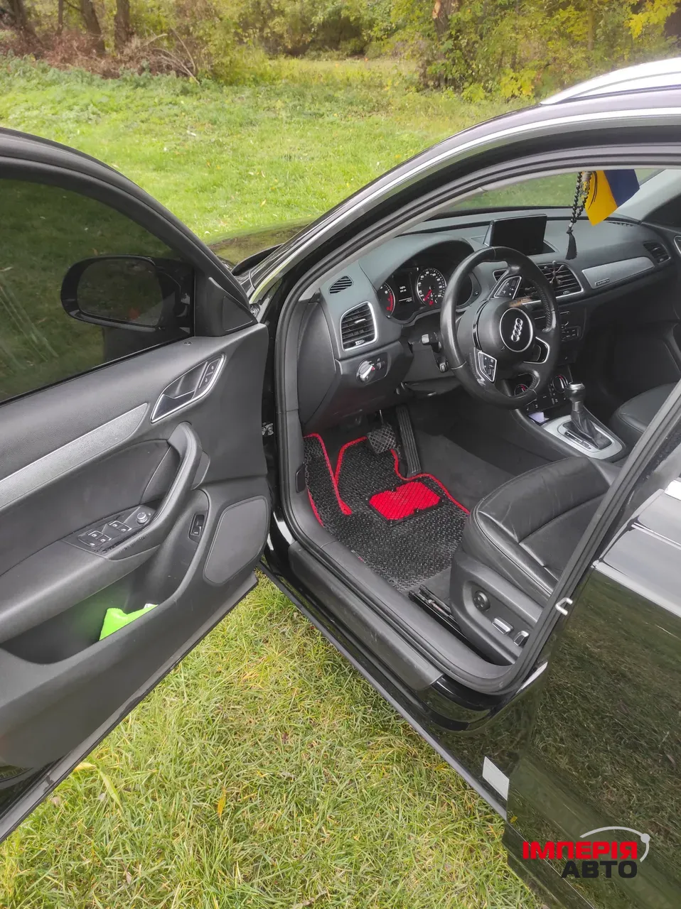 Audi Q3 - фото 10