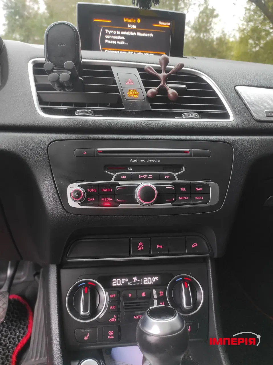 Audi Q3 - фото 16