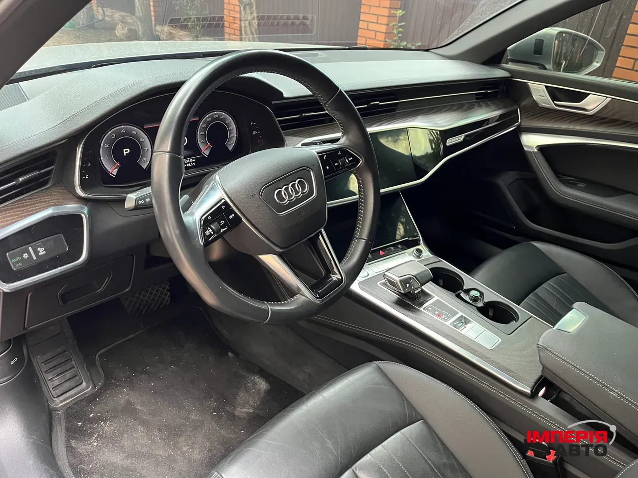 Audi A6 - фото 10