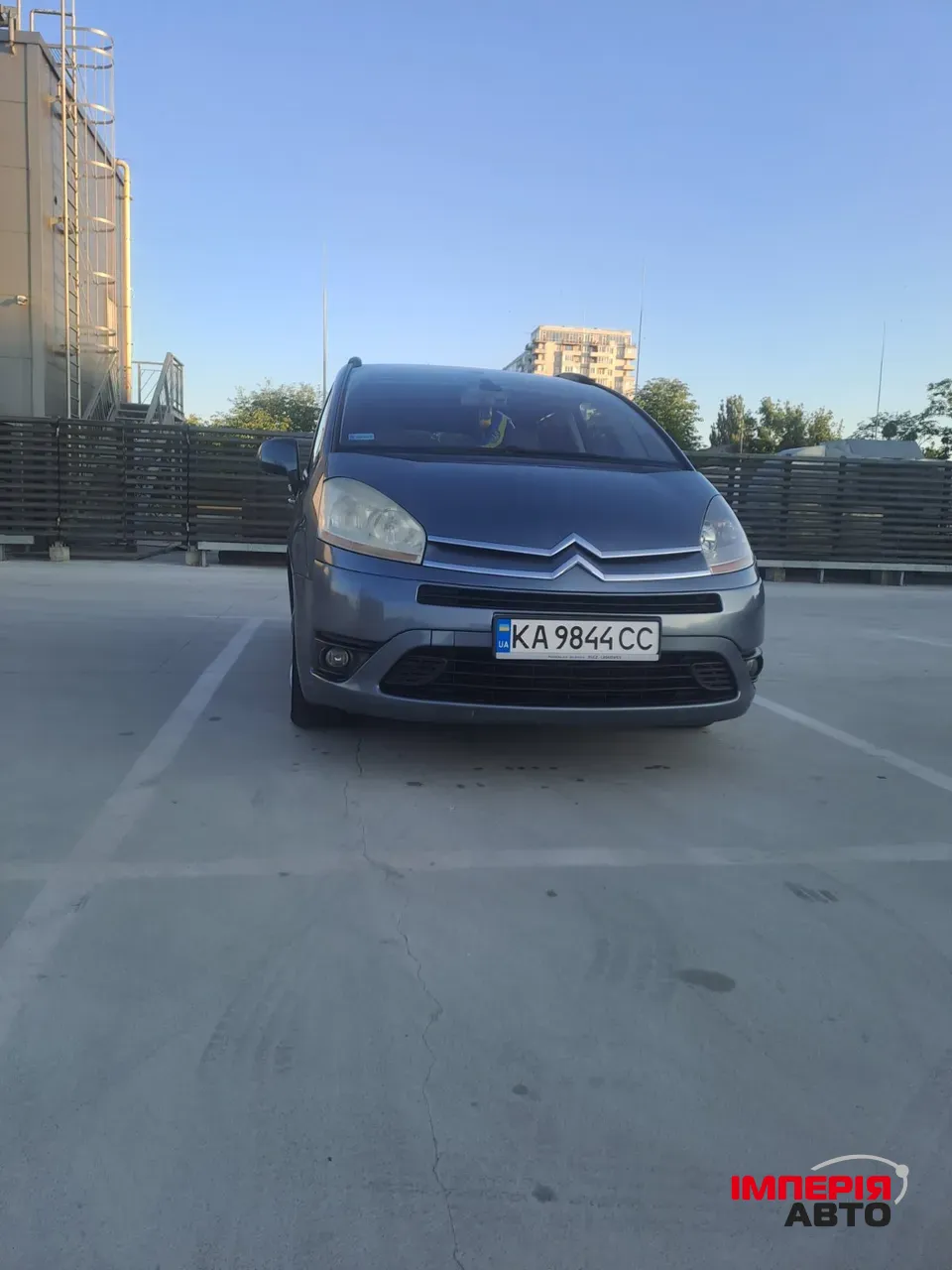 Citroen C4 Picasso - фото 1