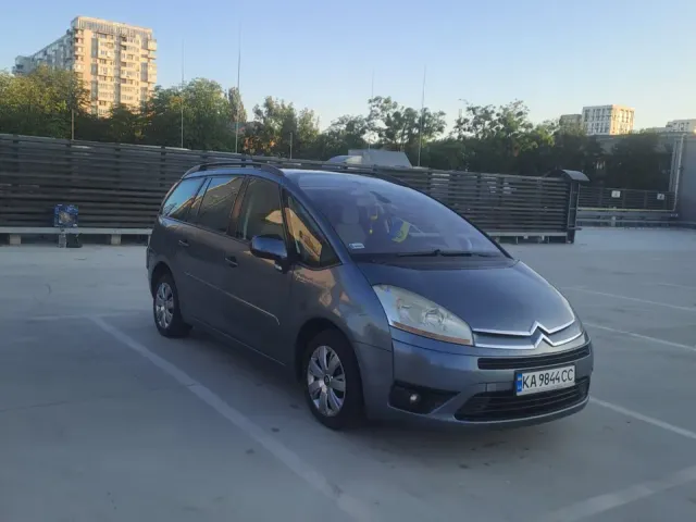 Citroen C4 Picasso - фото 2