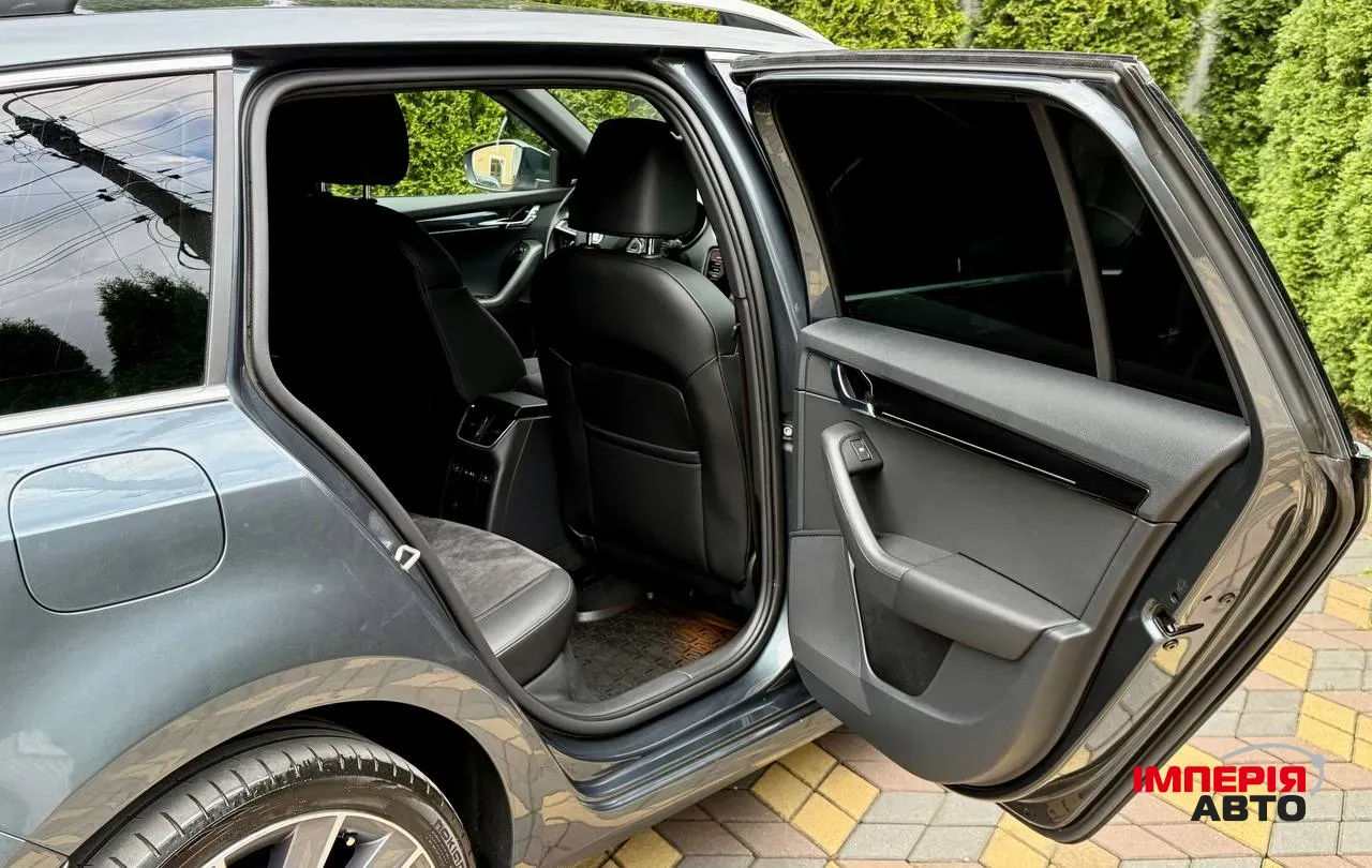 Skoda Octavia - фото 32