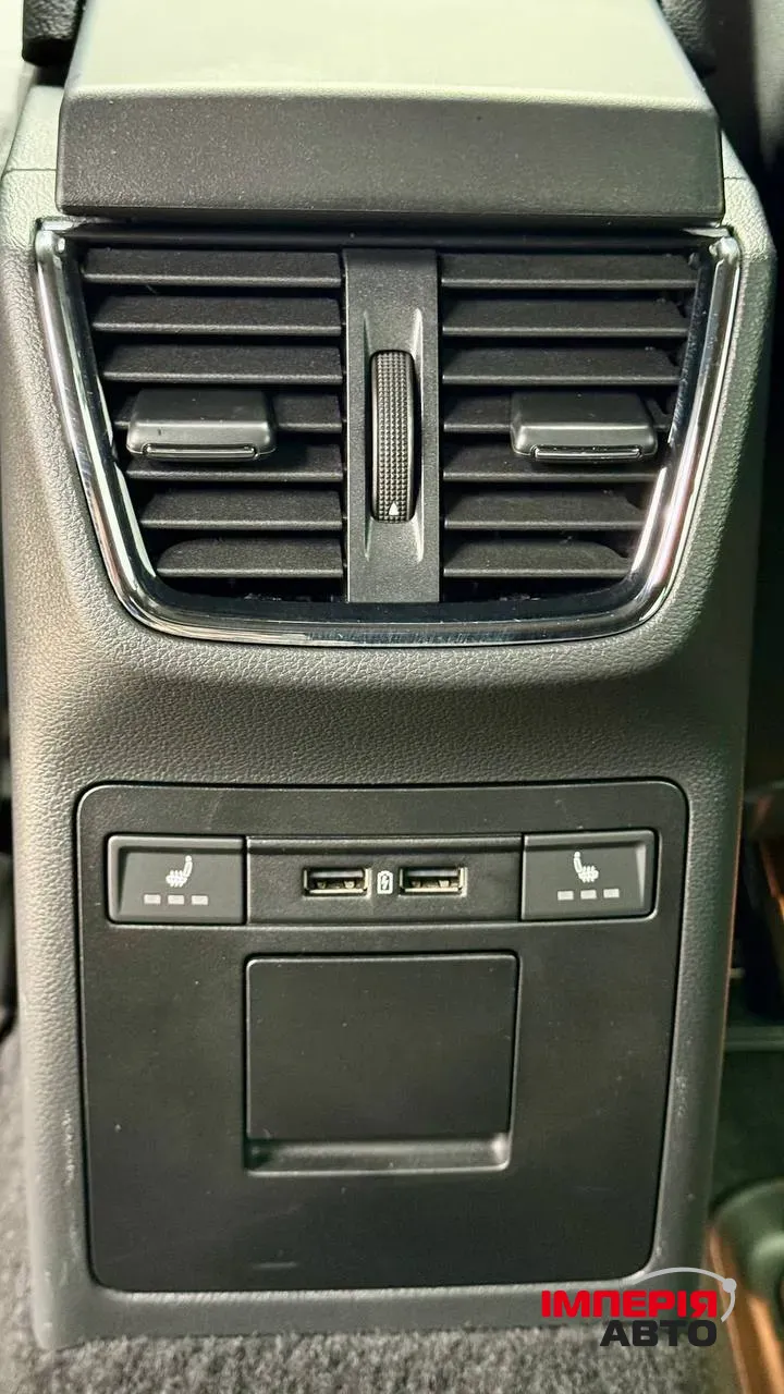 Skoda Octavia - фото 21