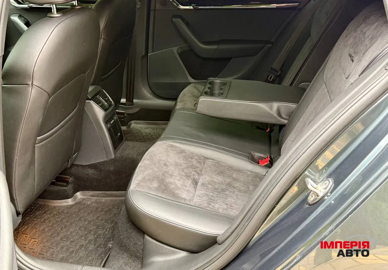 Skoda Octavia - фото 24