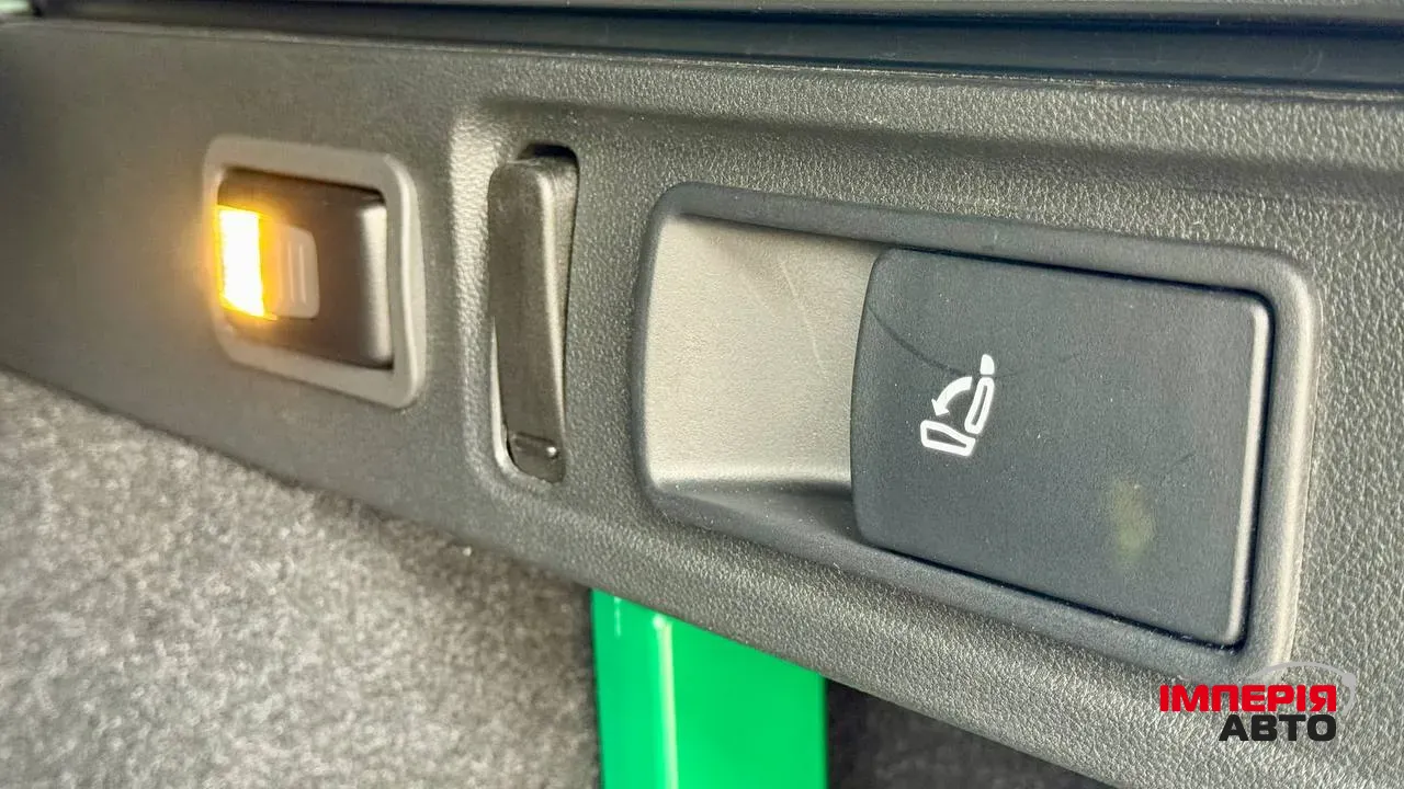 Skoda Octavia - фото 27