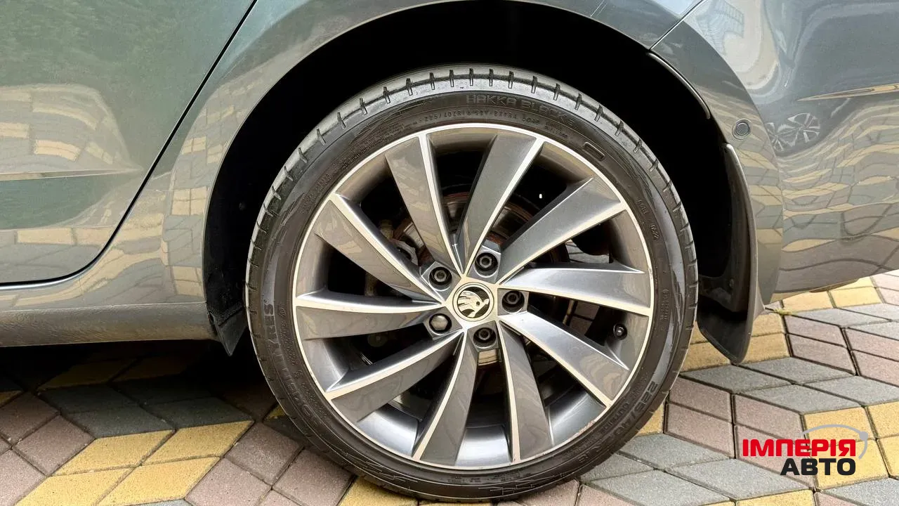 Skoda Octavia - фото 14