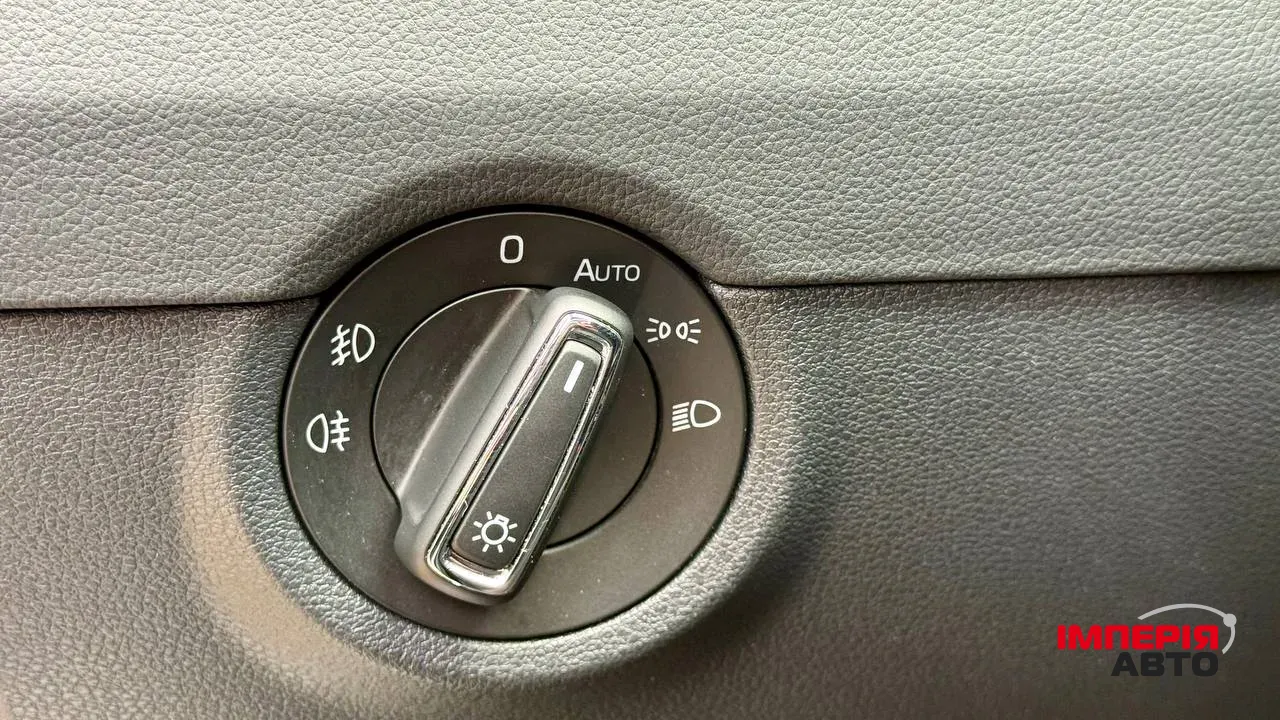 Skoda Octavia - фото 19