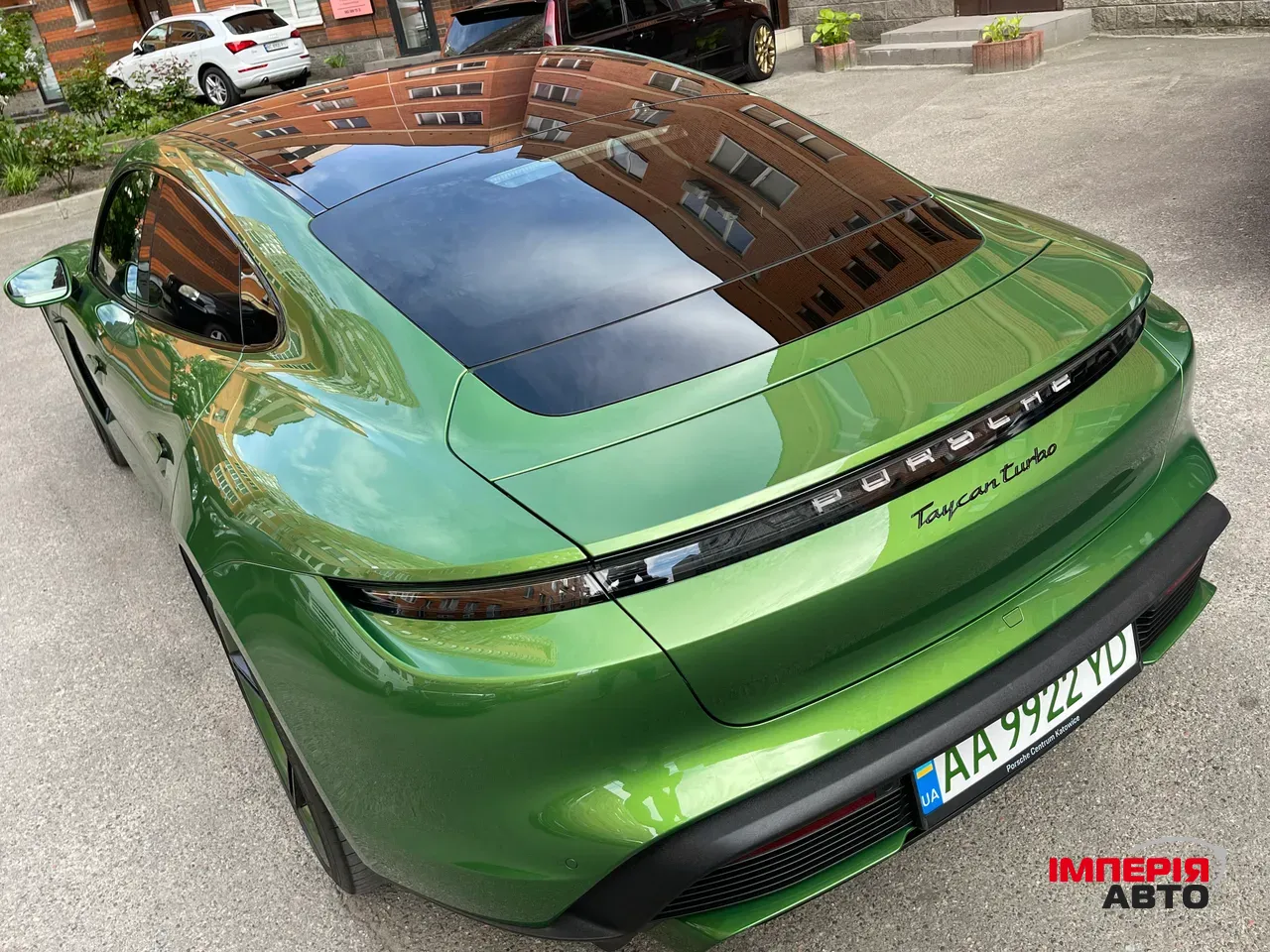 Porsche Taycan - фото 2