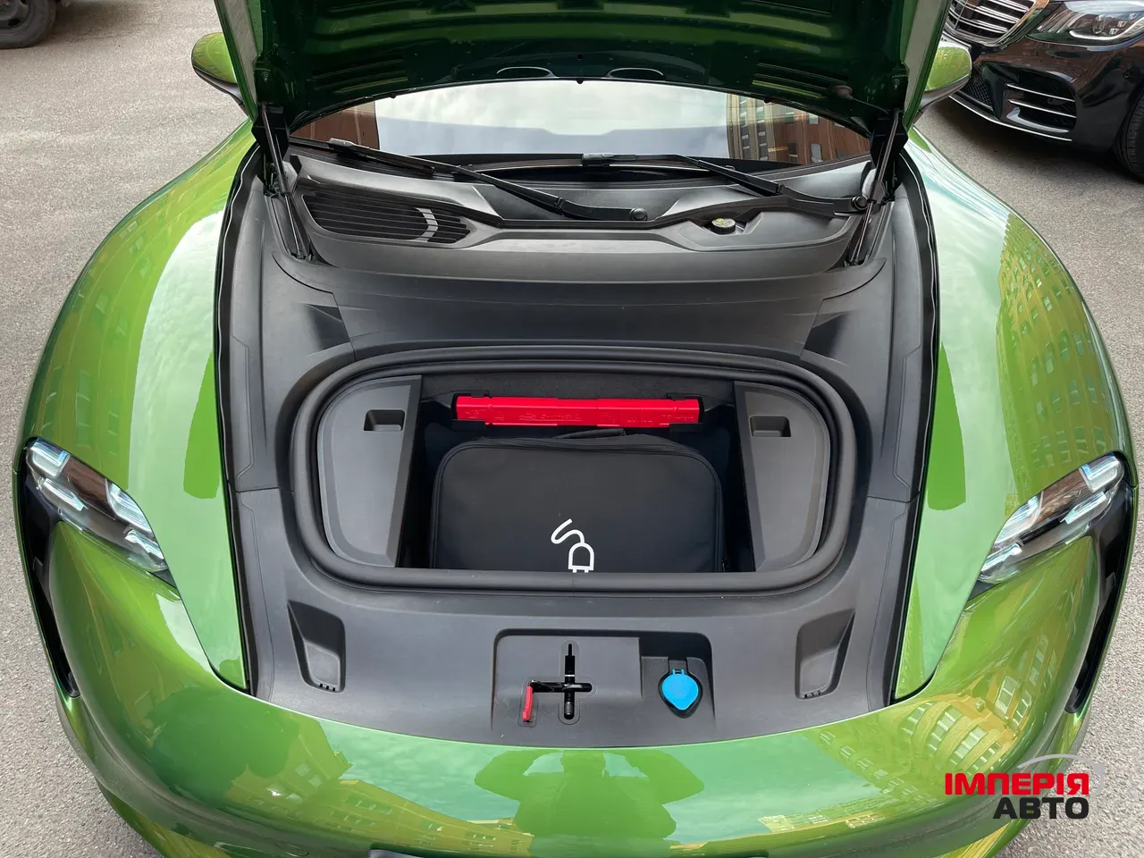 Porsche Taycan - фото 23