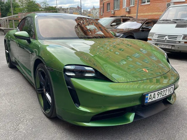 Porsche Taycan - фото 2