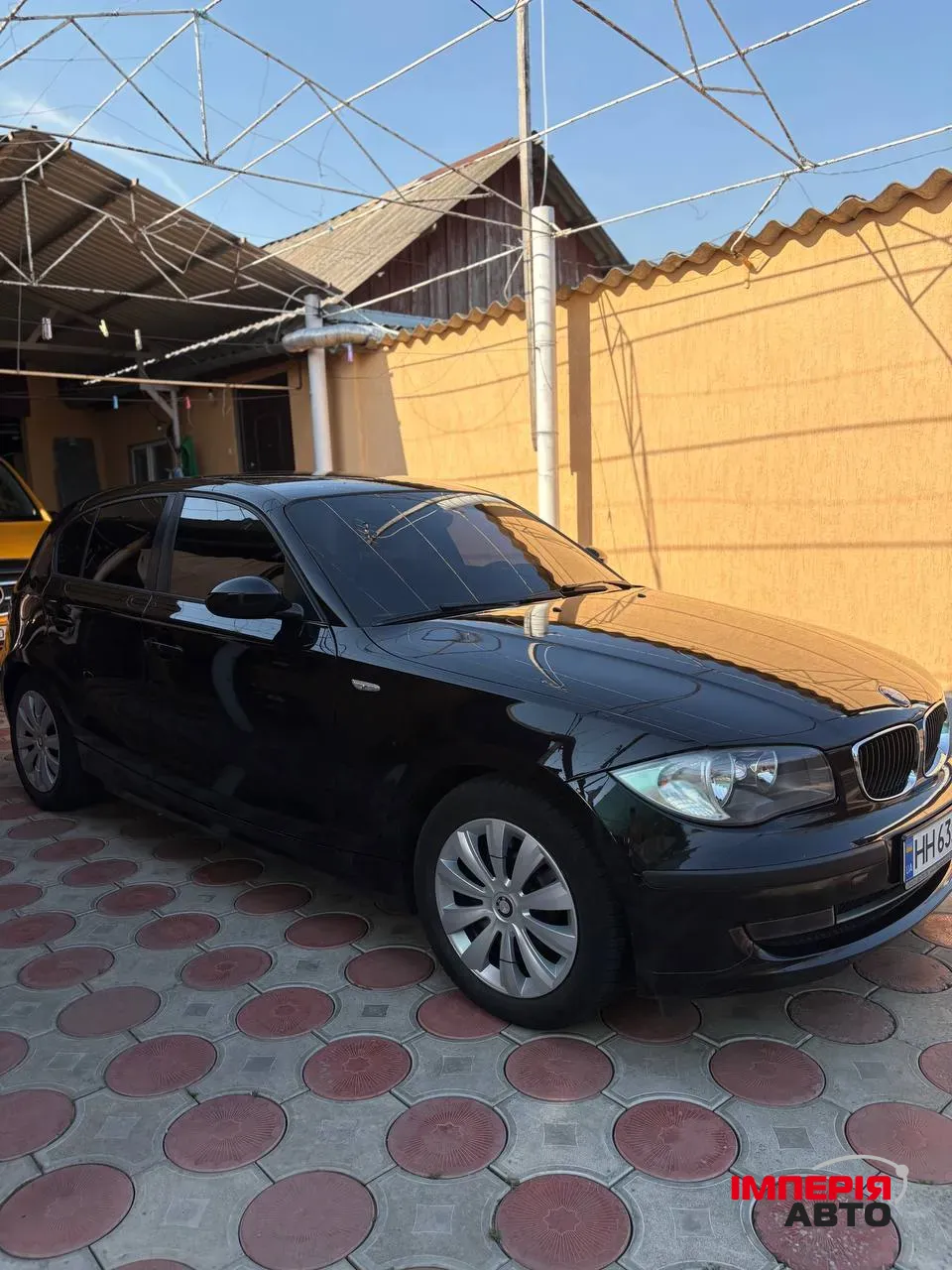 BMW 1 серії - фото 1
