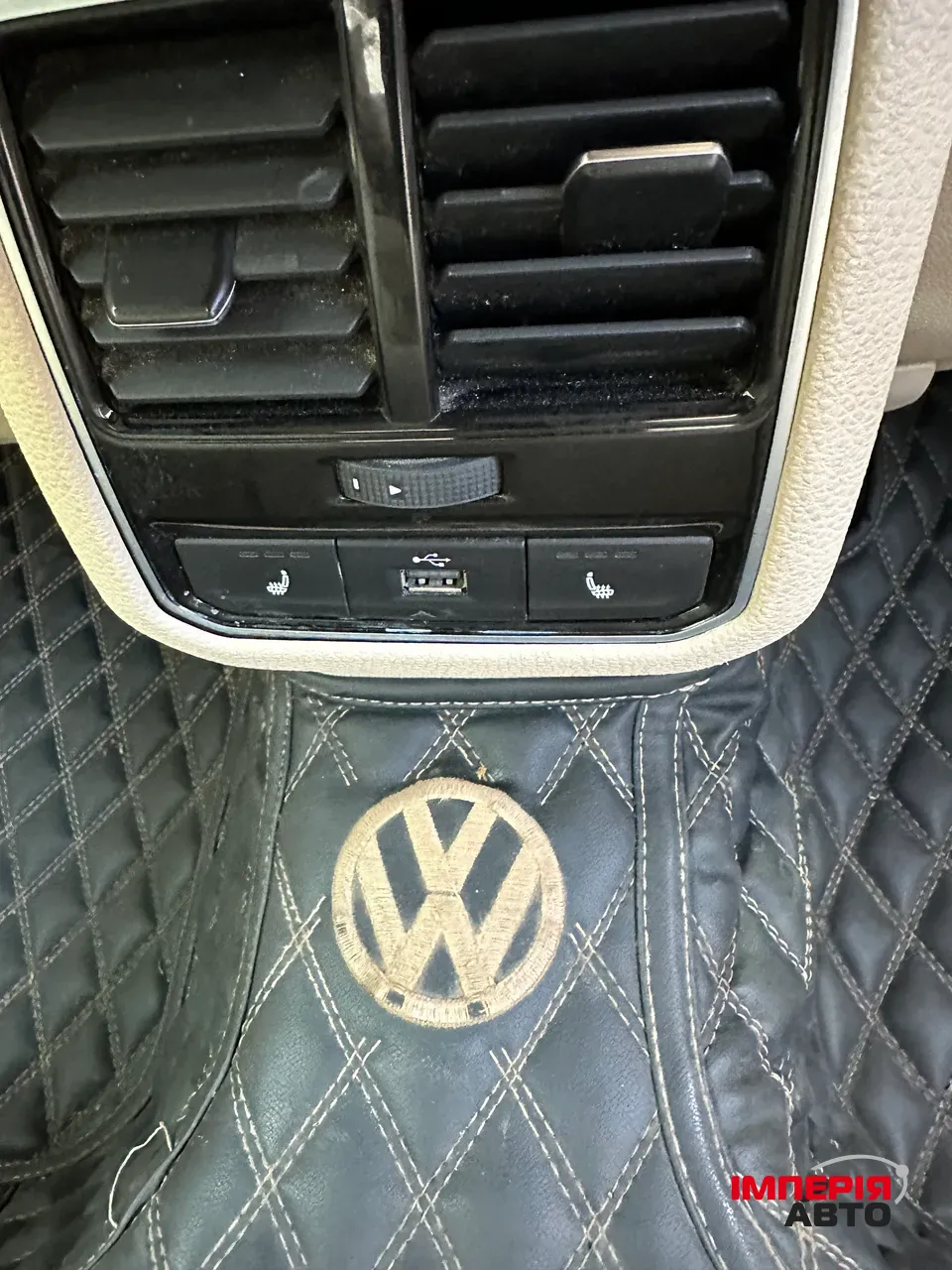 Volkswagen Passat (North America and China) - фото 4