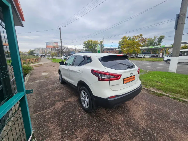 Nissan Qashqai - фото 5