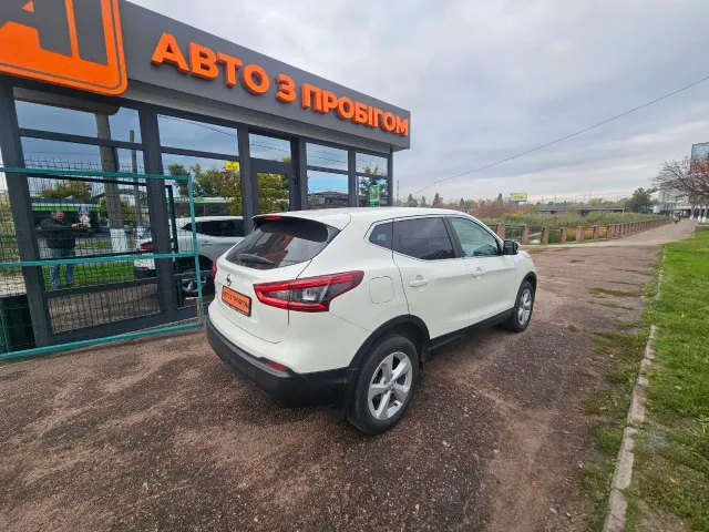 Nissan Qashqai - фото 3