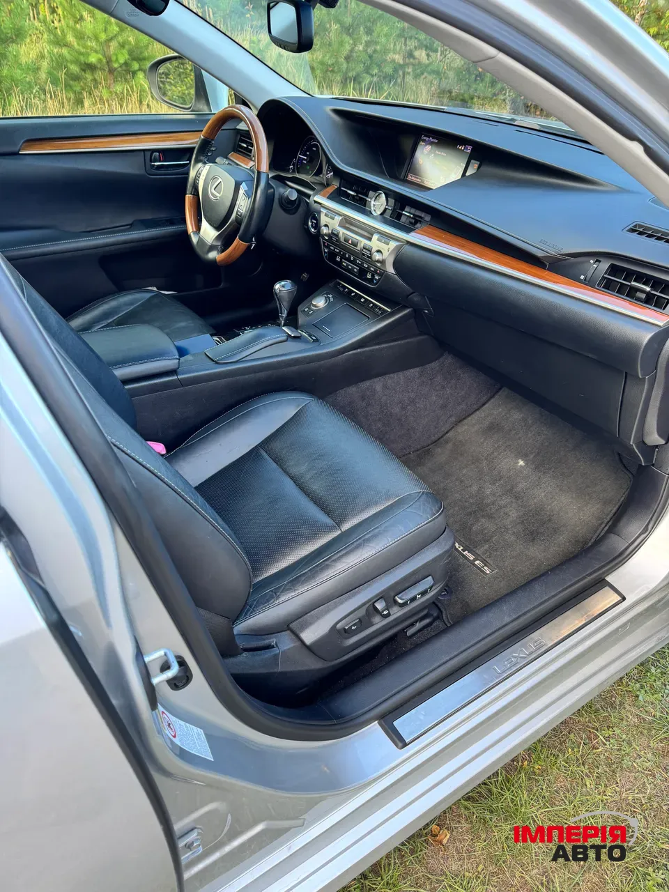 Lexus ES - фото 15