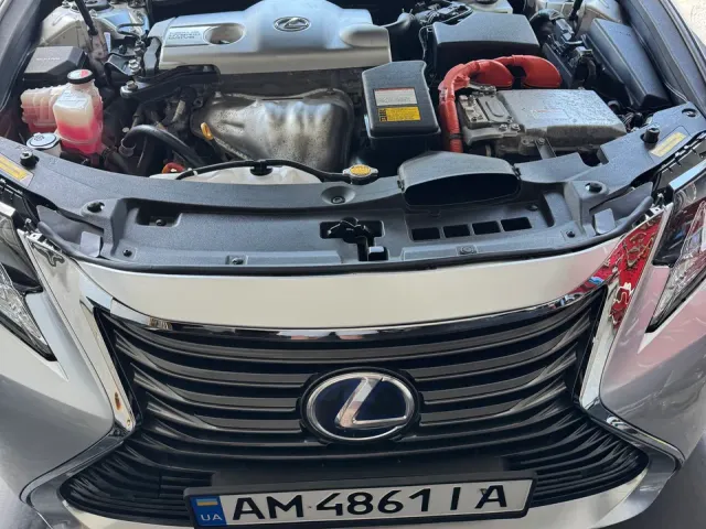 Lexus ES - фото 2