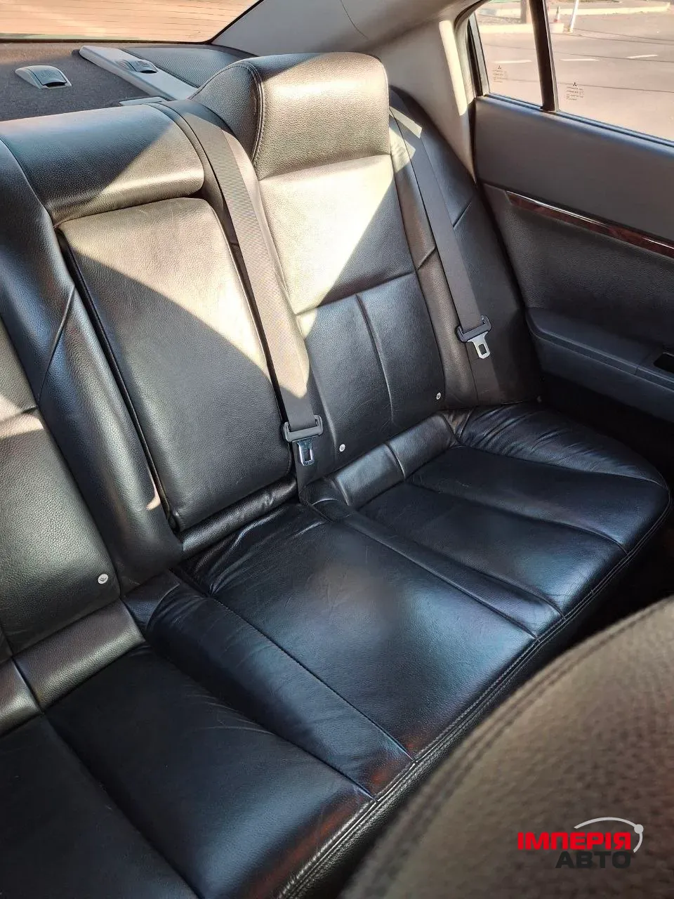 Mitsubishi Galant - фото 8