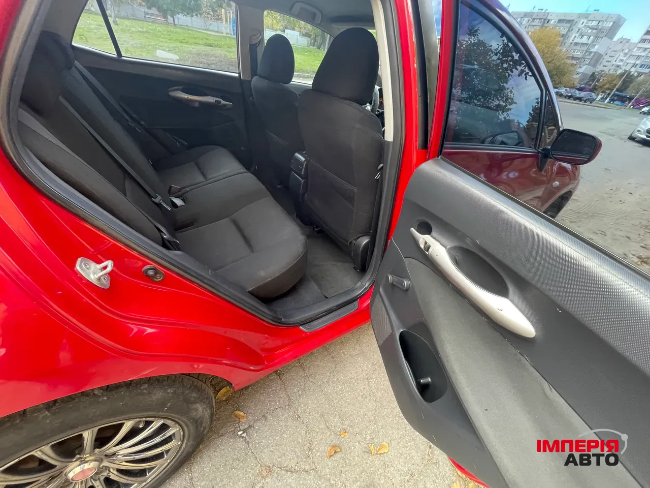 Toyota Auris - фото 11