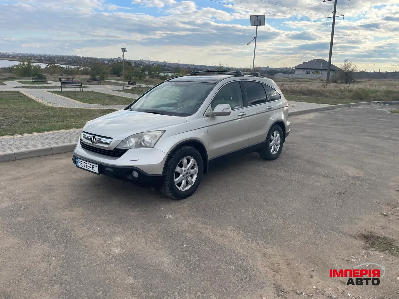 Honda CR-V - фото 1