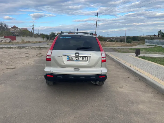 Honda CR-V - фото 4