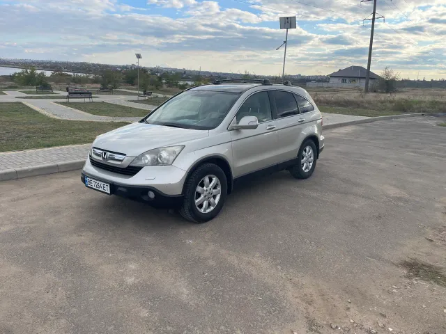 Honda CR-V - фото 1