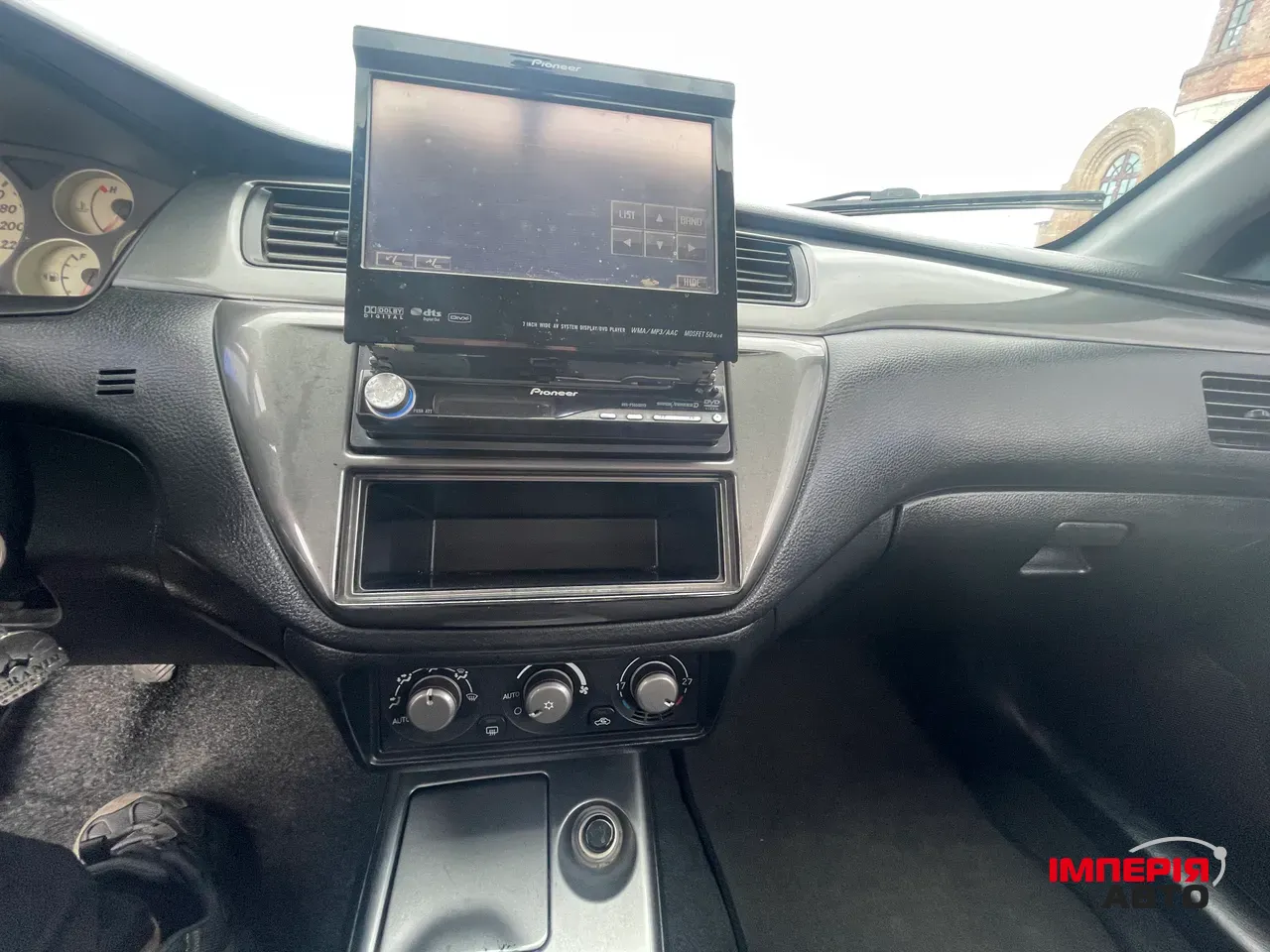 Mitsubishi Lancer - фото 17