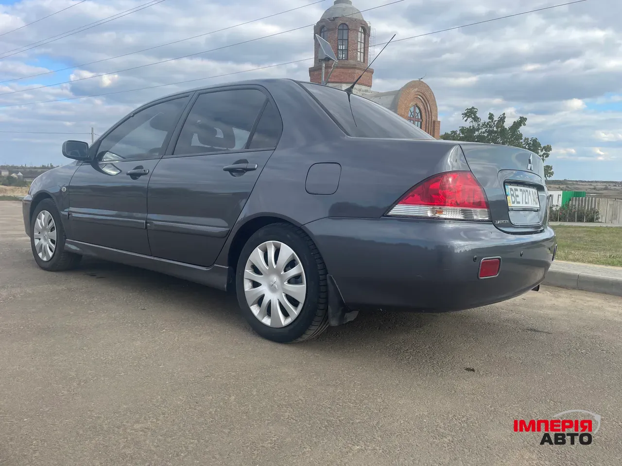 Mitsubishi Lancer - фото 8