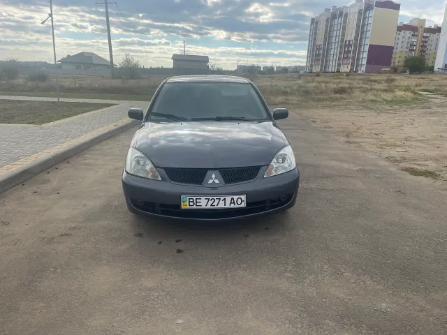 Mitsubishi Lancer - фото 4