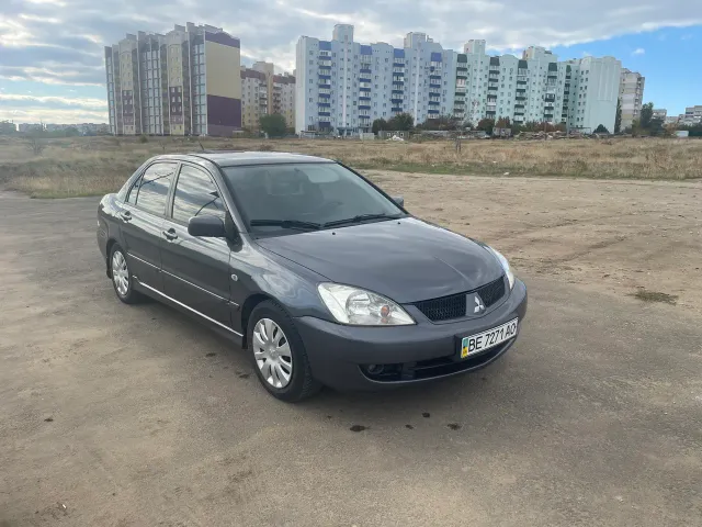 Mitsubishi Lancer - фото 5
