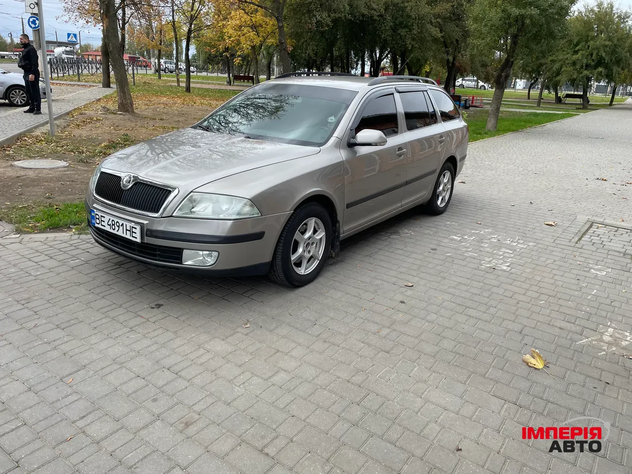 Skoda Octavia - фото 3