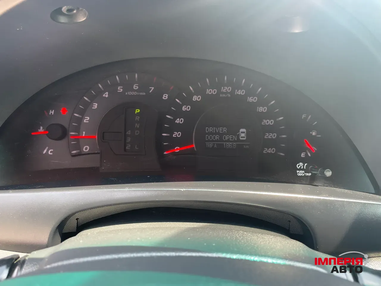 Toyota Camry - фото 12