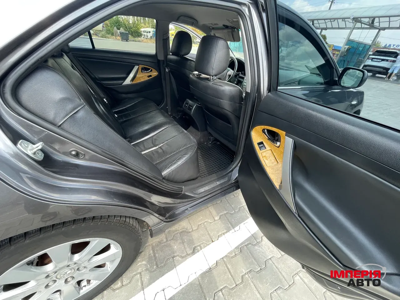 Toyota Camry - фото 11