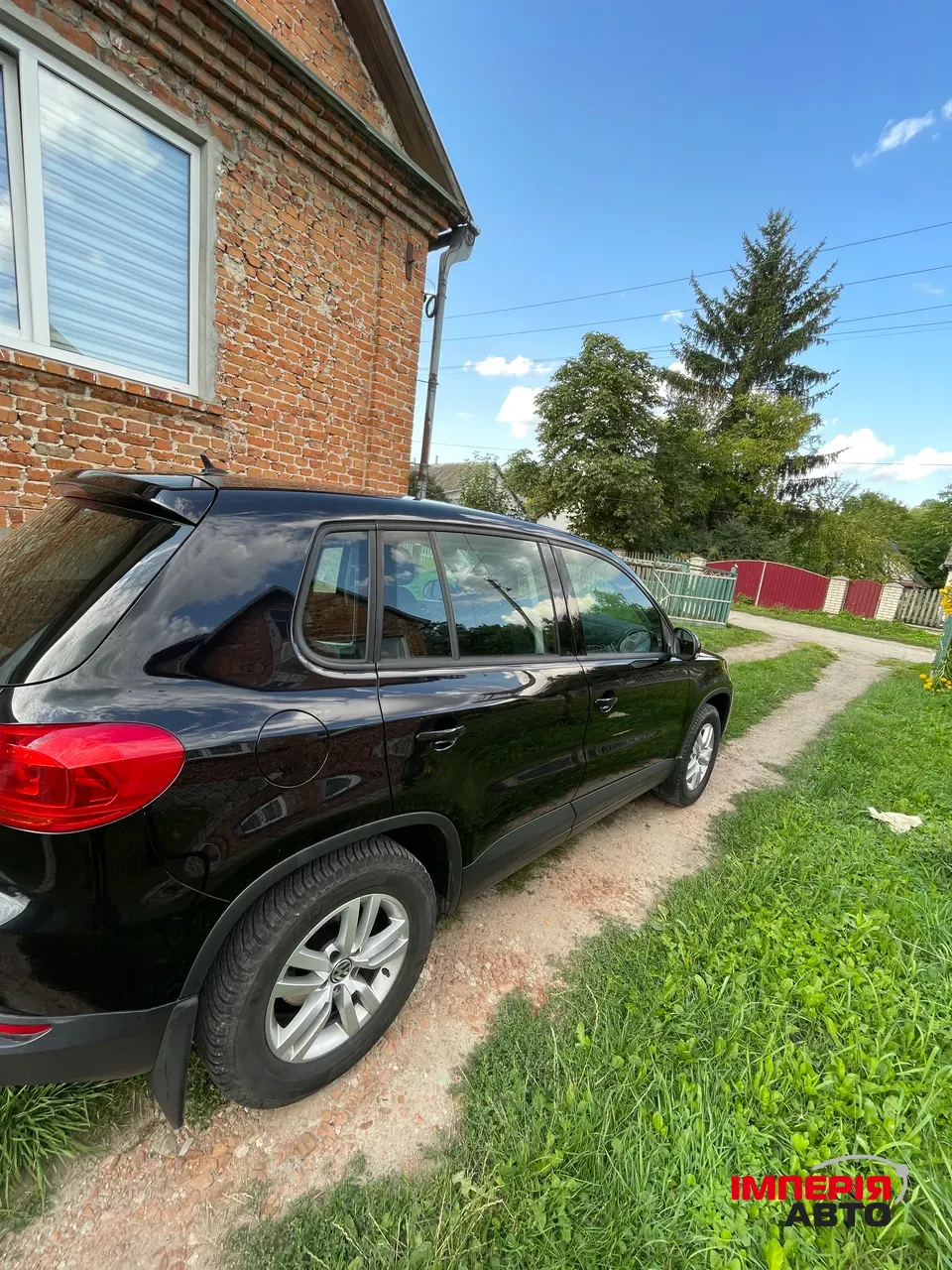 Volkswagen Tiguan - фото 5