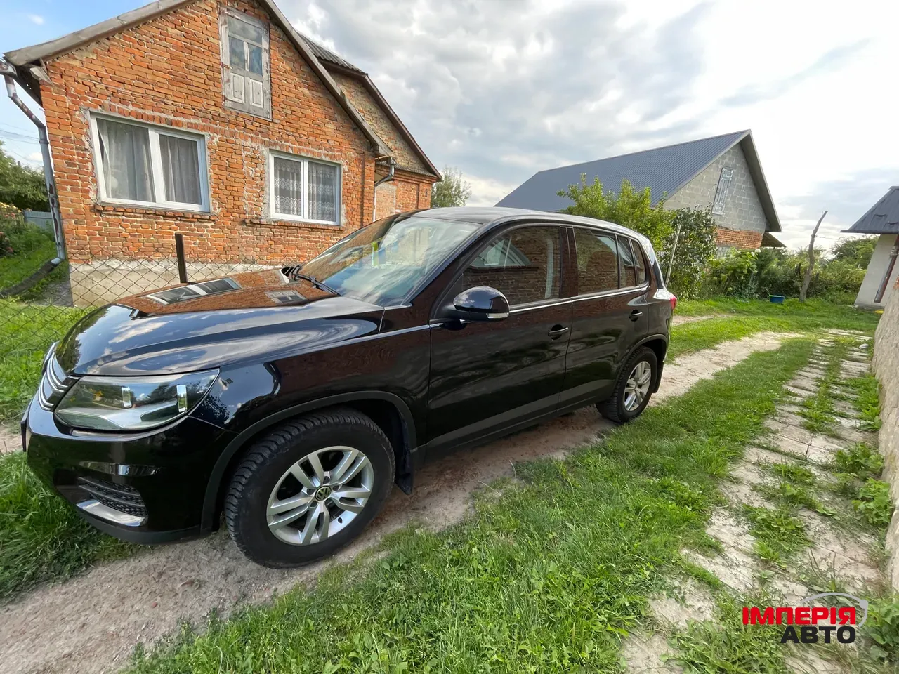 Volkswagen Tiguan - фото 3