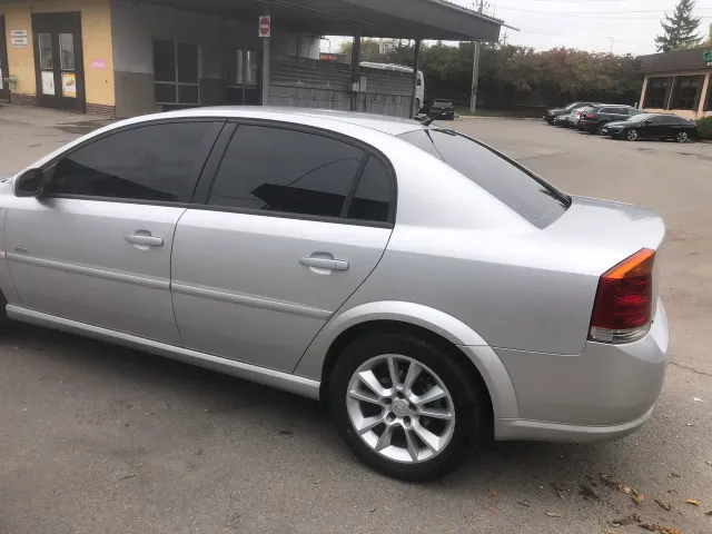 Opel Vectra - фото 3