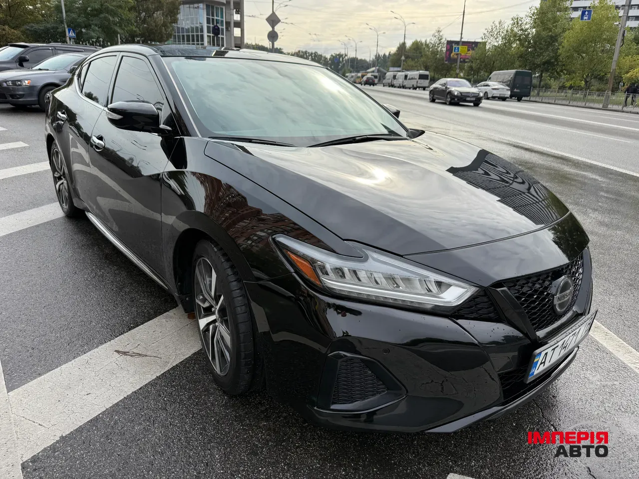 Nissan Maxima - фото 2