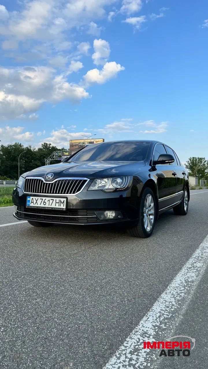 Skoda Superb - фото 4